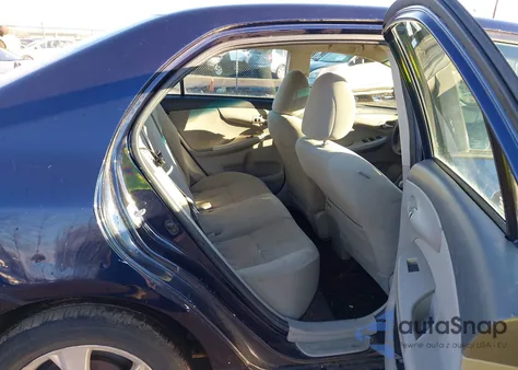 2011 Toyota Corolla Base z USA, uszkodzony, nr VIN 2T1BU4EE8BC604798